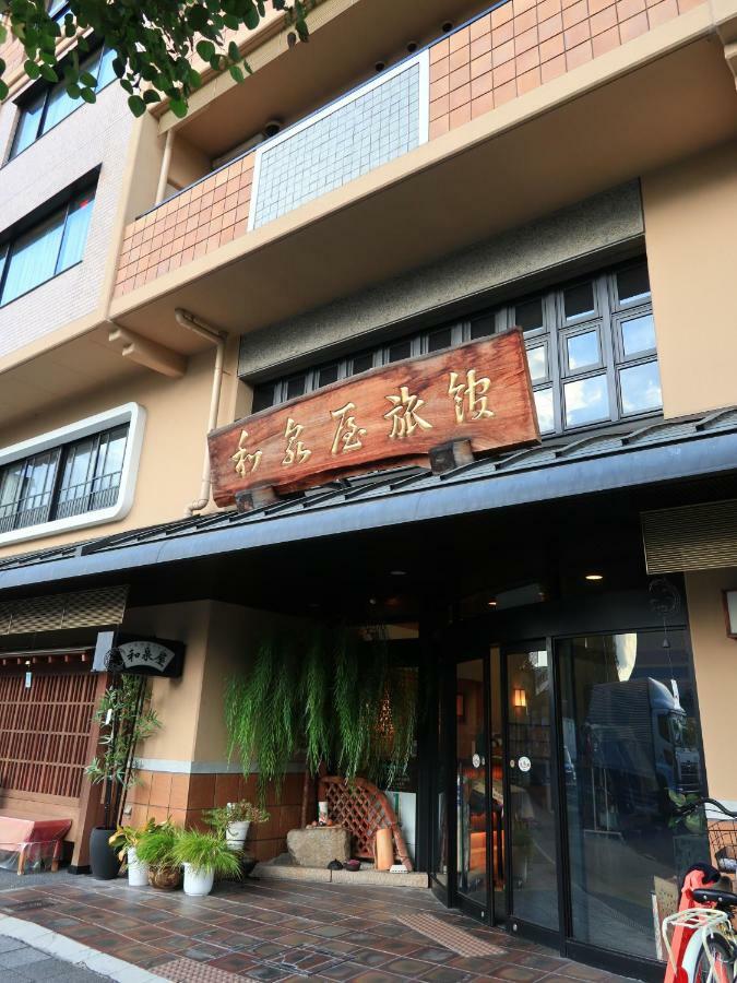 Izumiya Ryokan Kyoto Exterior photo