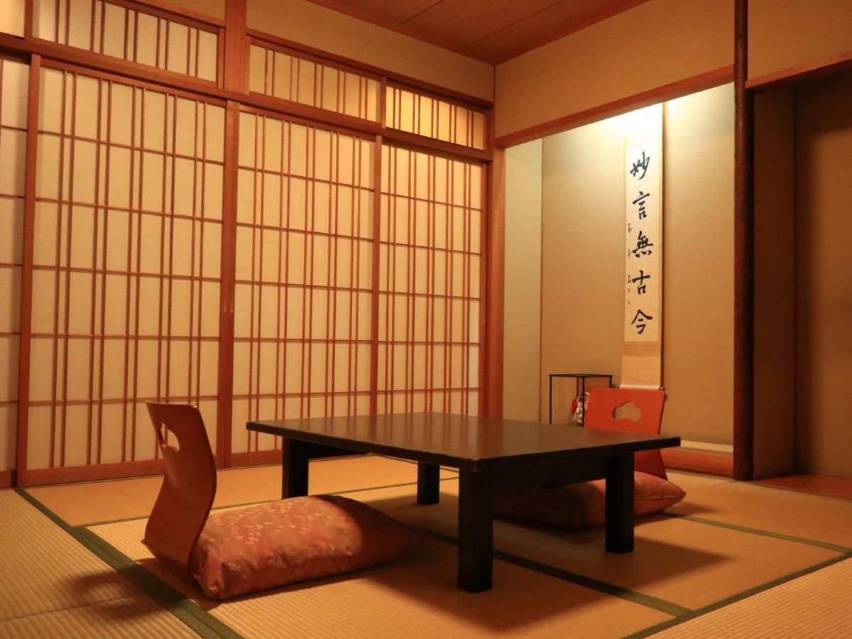 Izumiya Ryokan Kyoto Exterior photo
