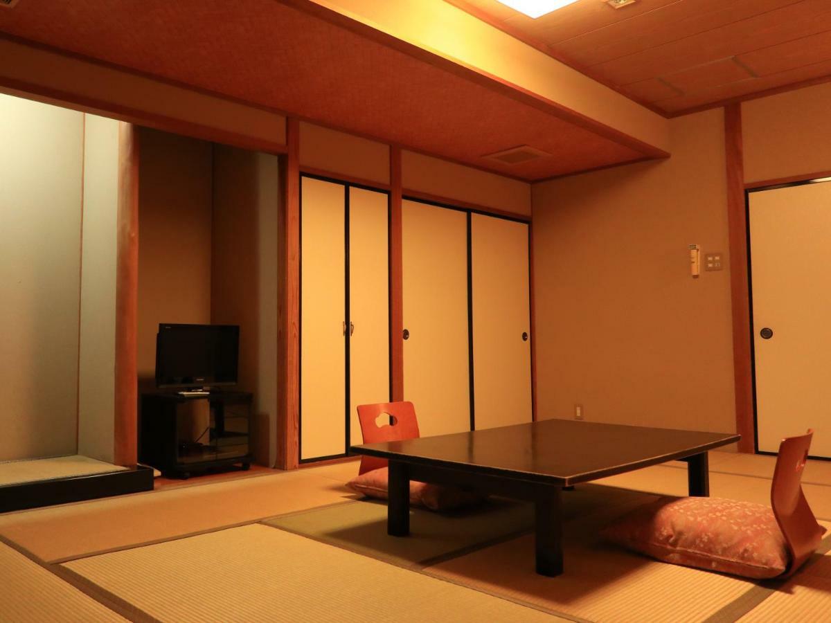 Izumiya Ryokan Kyoto Exterior photo