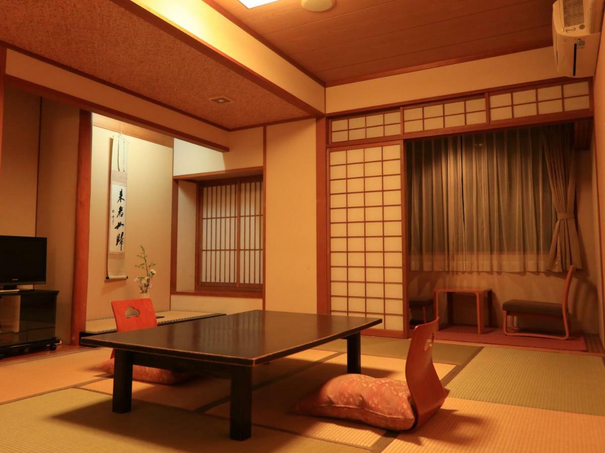 Izumiya Ryokan Kyoto Exterior photo